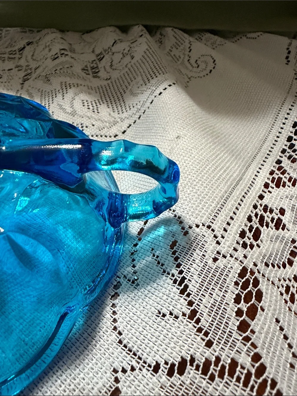 Vintage double handled Blue Glass Thumbprint pattern Candy Dish